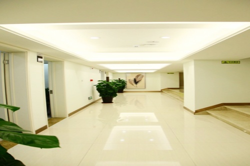 重庆莱森博士医疗美容门诊部