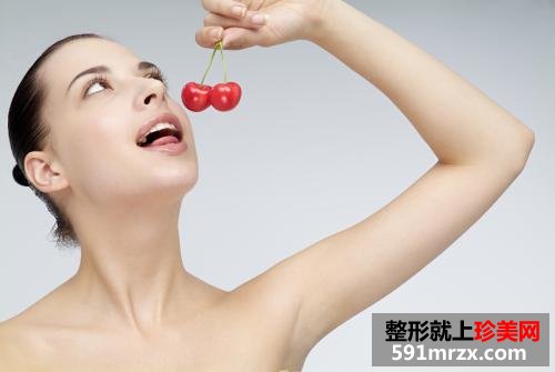 女孩子应该要如何永久脱唇毛