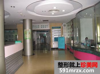北京长虹医院整形科做眼部整形怎么样、价格多少