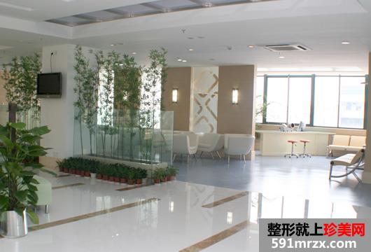上海安达医院整形美容中心价格表新鲜出炉