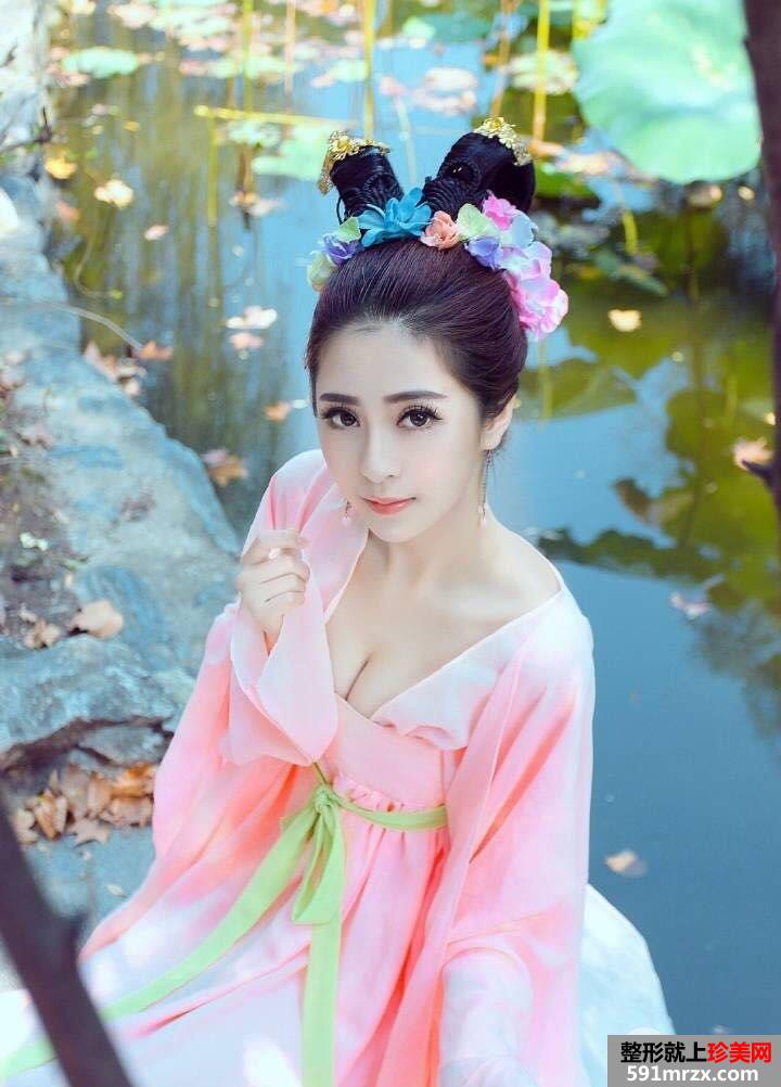 曼托假体隆胸真实案例对比图分享 立现傲人身材