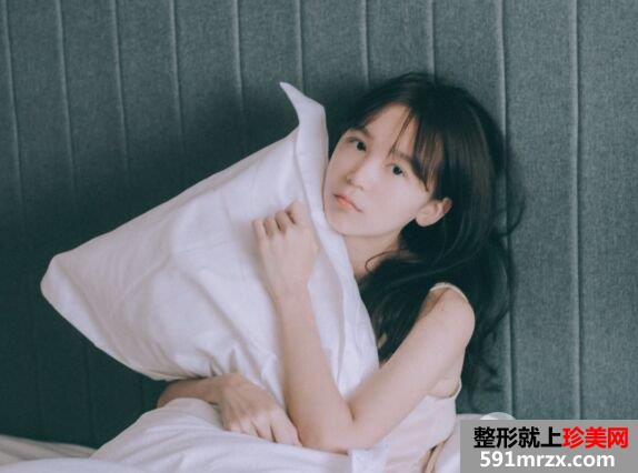 长沙美研整形价格表|拉双眼皮手术真实案例效果对比分享