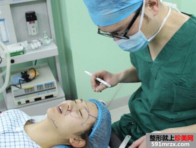 自体脂肪填充全面部前后对比效果照片和恢复过程分享给大家