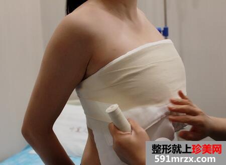妙桃琴面丰胸4