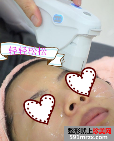 郑州梨花雨整形医院音波拉皮 宝妈不服老