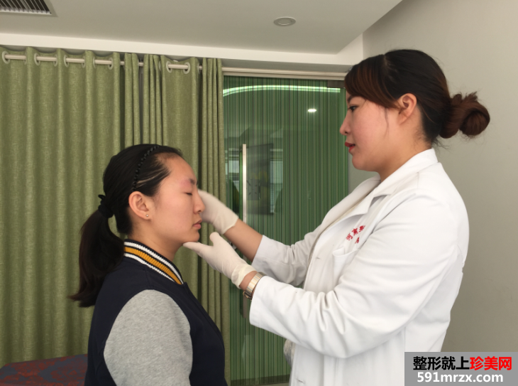 韩式绣眉 我已经爱上了我的的眉毛