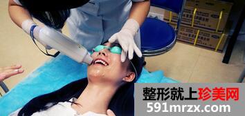 冰点脱唇毛 告别难看的小胡子