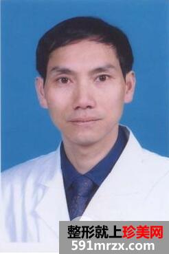 贵阳应超小李飞刀整形医院专家 李作勇