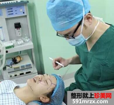 全脸自体脂肪面部填充真实案例和恢复过程前后对比图