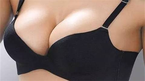 哺乳期一边胸大一边小怎样纠正