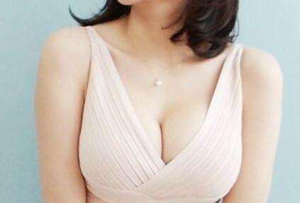 巨乳缩小术的危害是什么