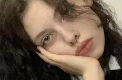 隆鼻一个月了还要忌口吗