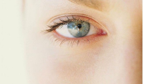 杭州眼部修复价钱