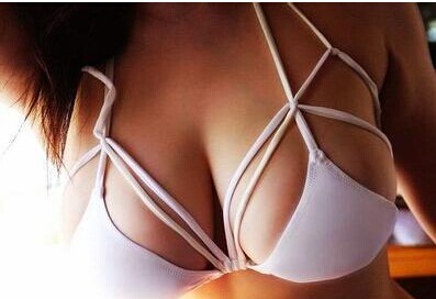 巨乳症的发病原因及表现症状