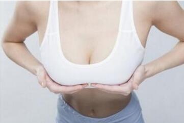 巨乳缩小术的适应症和禁忌症