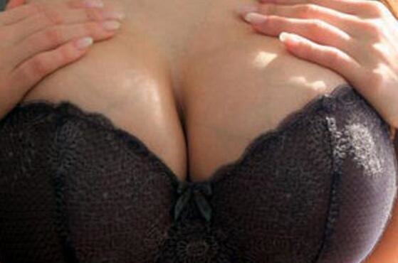 怎样把乳房变小
