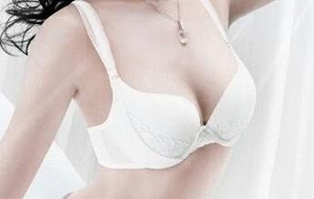 乳头内陷矫正的年龄