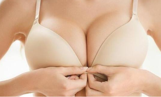 怀孕后乳房下垂怎么办