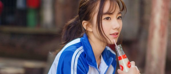 玻尿酸填充面部有危害吗