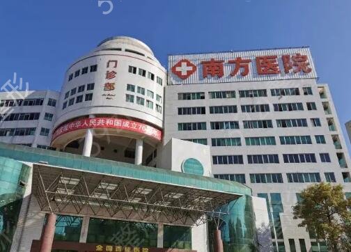广州隆鼻公立医院排名