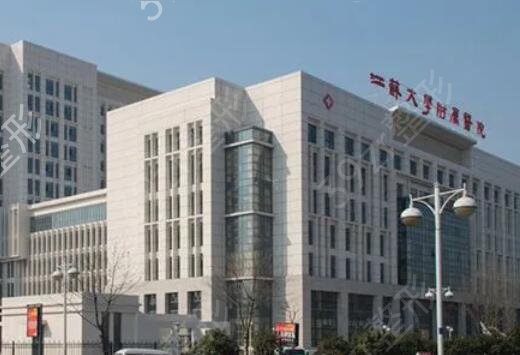 镇江种植牙医院哪家好