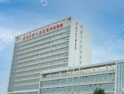 北京丰胸三甲医院十强中_谁排名top1