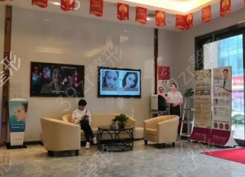 武汉假体隆胸整形医院排名