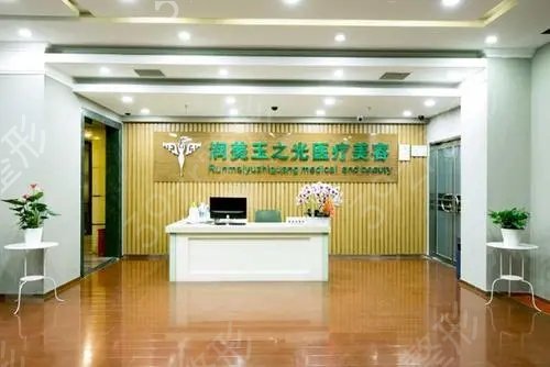 成都吸脂手术医院哪家好