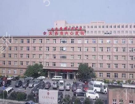 大连整形医院做双眼皮哪家比较好