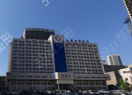 大连整形医院做双眼皮哪家比较好