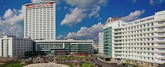 盛京医院的整形美容外科怎么样_隆鼻双眼皮价格表（新）