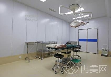 重慶曹陽(yáng)麗格整形價(jià)格表_附專家資料介紹