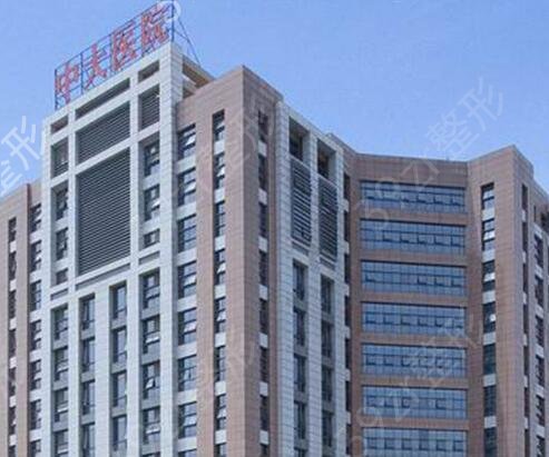 南京哪個(gè)整形醫(yī)院隆鼻好