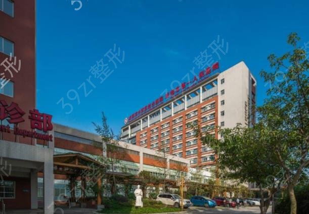 2022成都牙齿矫正医院排名榜top5权威发布_全新公立排序又有变化