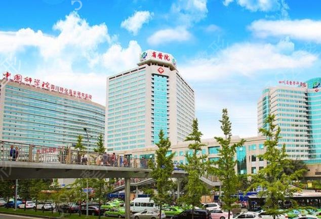 四川省三甲牙科医院/口腔科排名榜top5实力评测_文末有整牙价格表一览