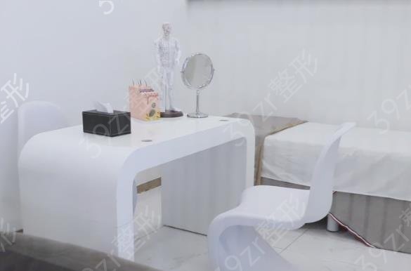 深圳割双眼皮去哪里割好