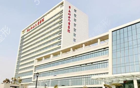 青岛做隆胸三甲整形医院排行榜