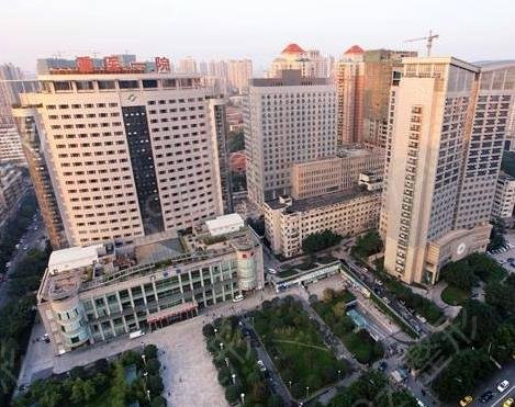 重庆哪家医院看眼科好