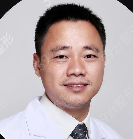 华西医院隆鼻好的医生是谁