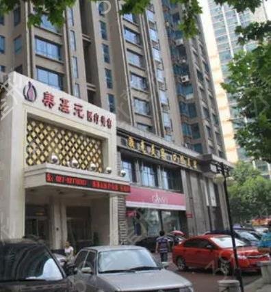 武汉隆胸整形医院排名前十有五洲、美基元、华美等