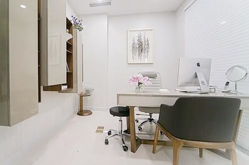 天津爱慕芳容医学美容门诊部