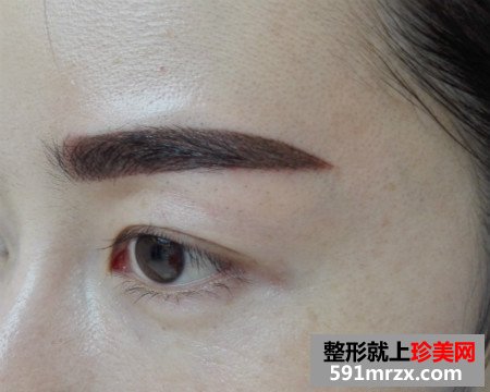 韩式纹雾状眉 轻松拥有逼真自然的雾眉