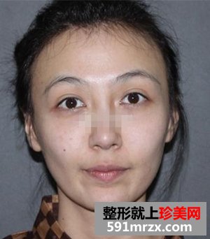 平胸女孩变波神 一个下午创造美丽人生