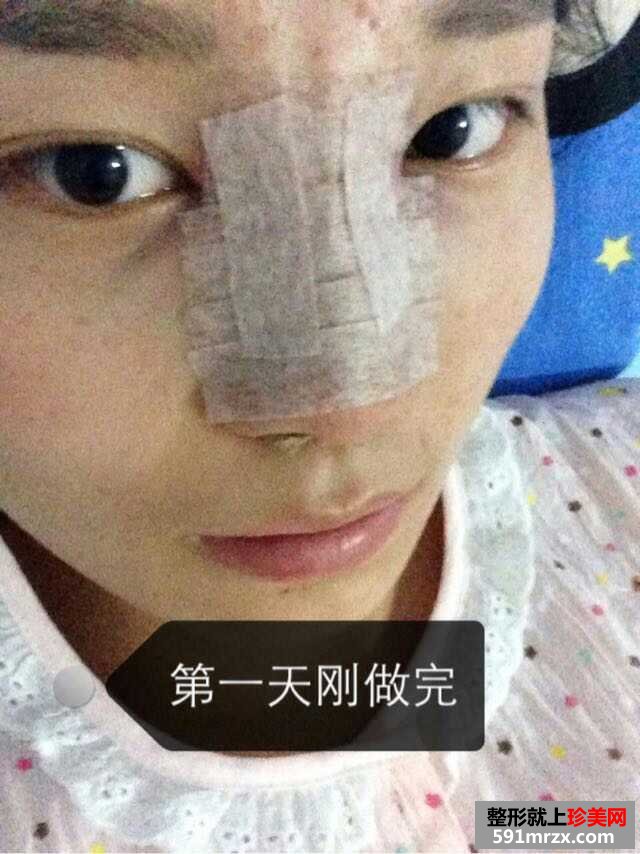 哈尔滨艺星整形医院