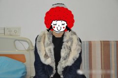 隆下巴成功变成兔女郎