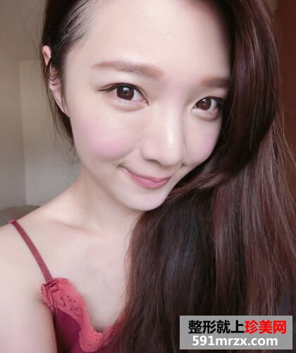 开眼角,双眼皮,萌妹纸