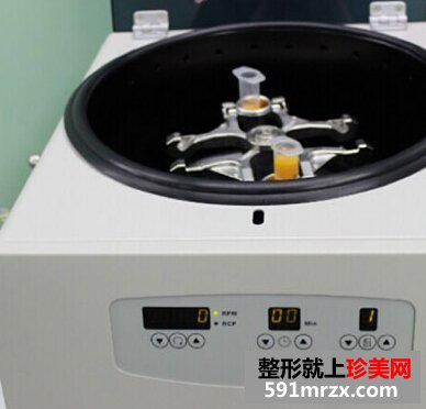 自体脂肪填充面部