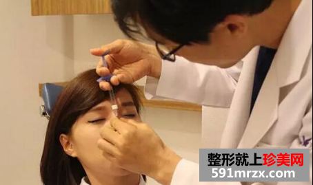 玻尿酸隆鼻真人案例对比图