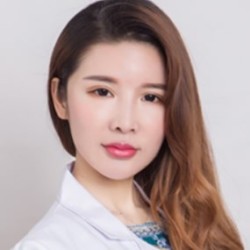 李素心医生
