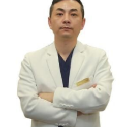 李勇